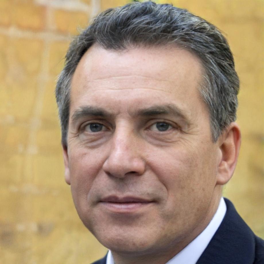 Market trends and financial forecasting expert